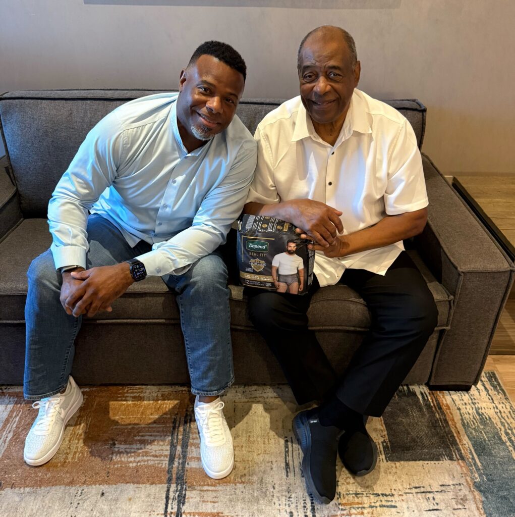 Ken Griffey Jr. and Ken Griffey Sr.